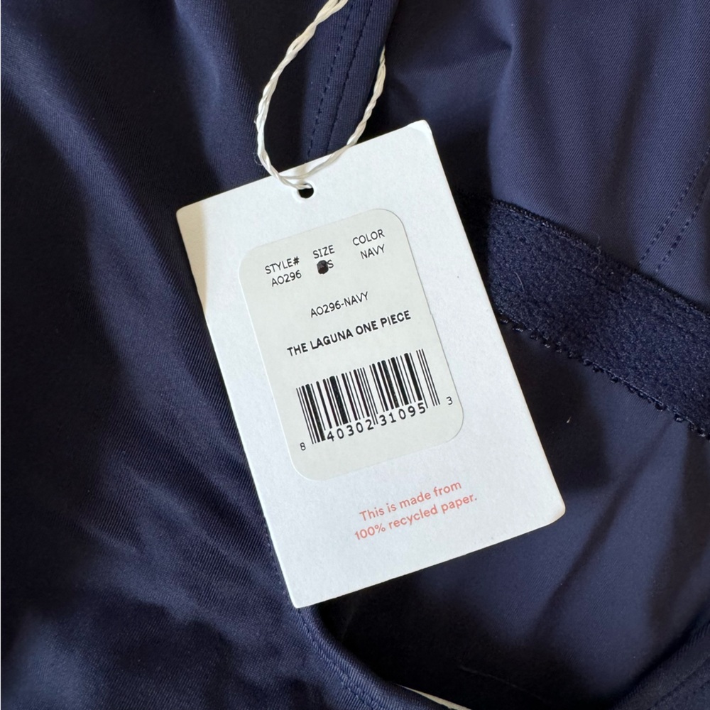 Andie The Laguna One Piece - Flat - Navy - Classia XS - Picture 7 of 10